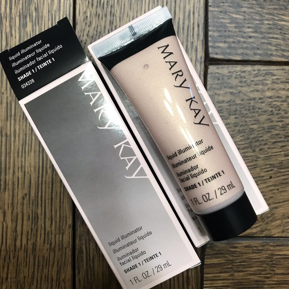 Mary Kay Liquid Illuminator in Shade 1